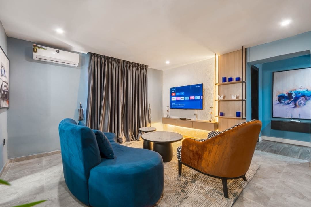 Horizon Haven Luxe One-Bedroom Retreat in Lekki - Image 2