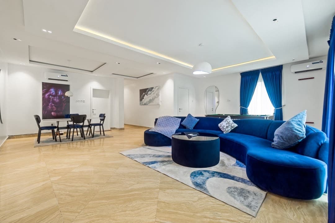 Luxury 3-Bedroom Apartment Parkview Estate, Ikoyi - Image 3