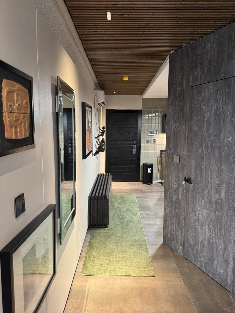 Luxury 1-Bedroom Waterfront - Image 3