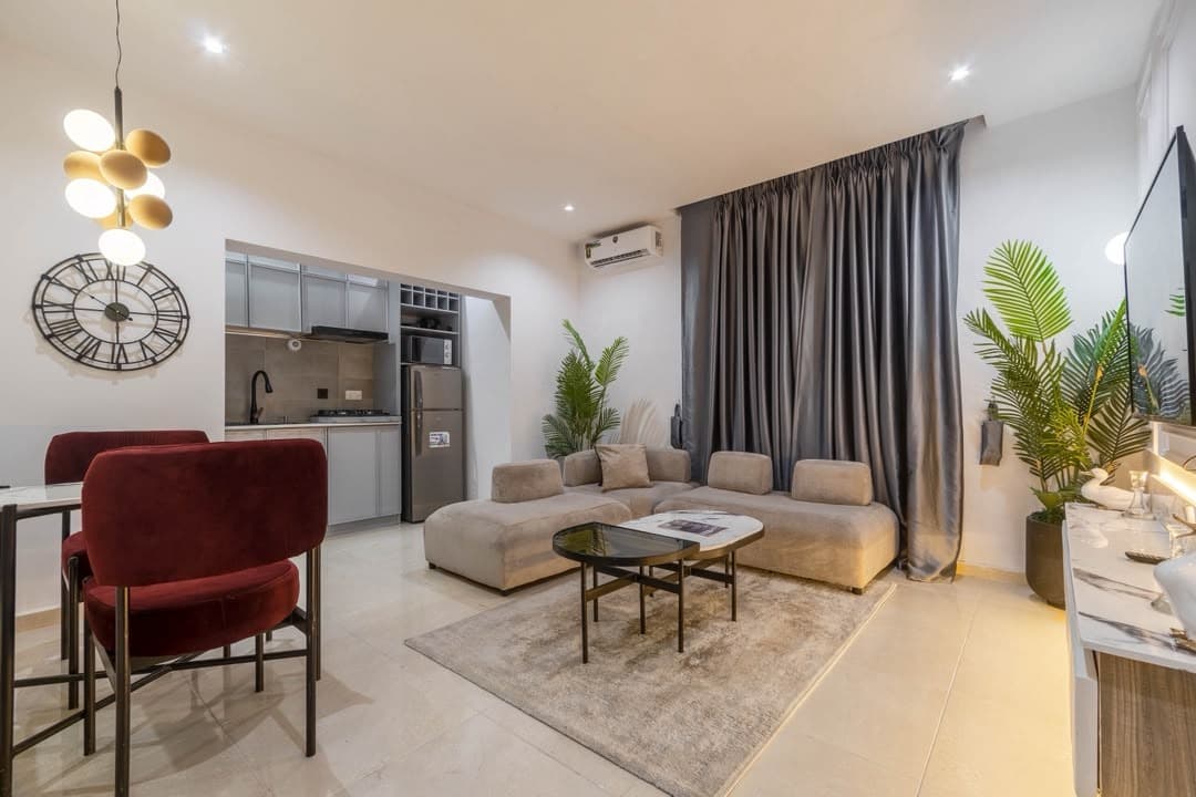 Elysian One-Bedroom Apartment - Image 3
