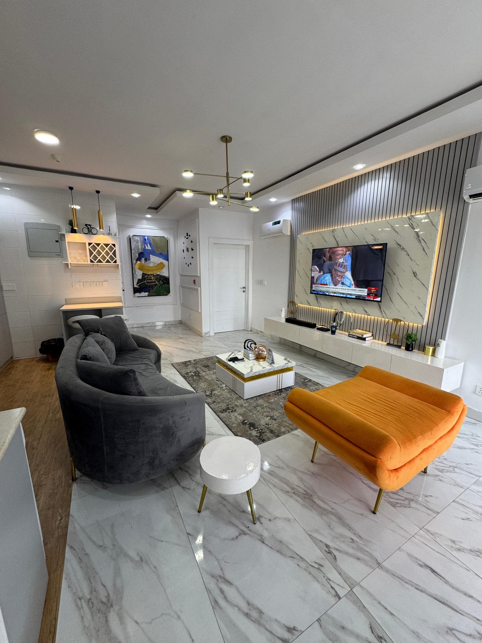 Oxygen Haven, a Refined 2-Bedroom Serviced Apartment in Periwinkle Estate - Image 2