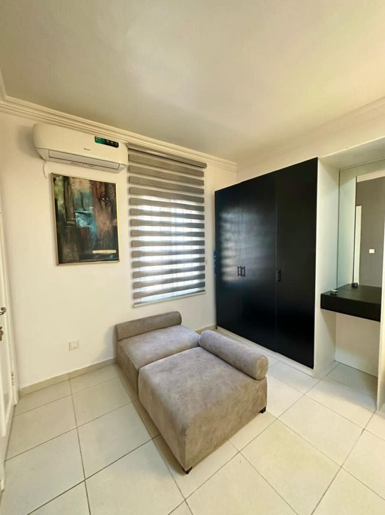 Luxury 1-Bedroom Apartment in Lekki Phase 1 - Image 3