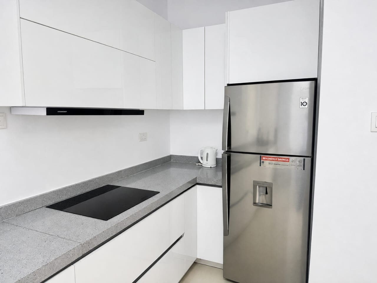 Bluerock Residences | Luxury 2-Bedroom Penthouse in Lekki Phase 1 - Image 5