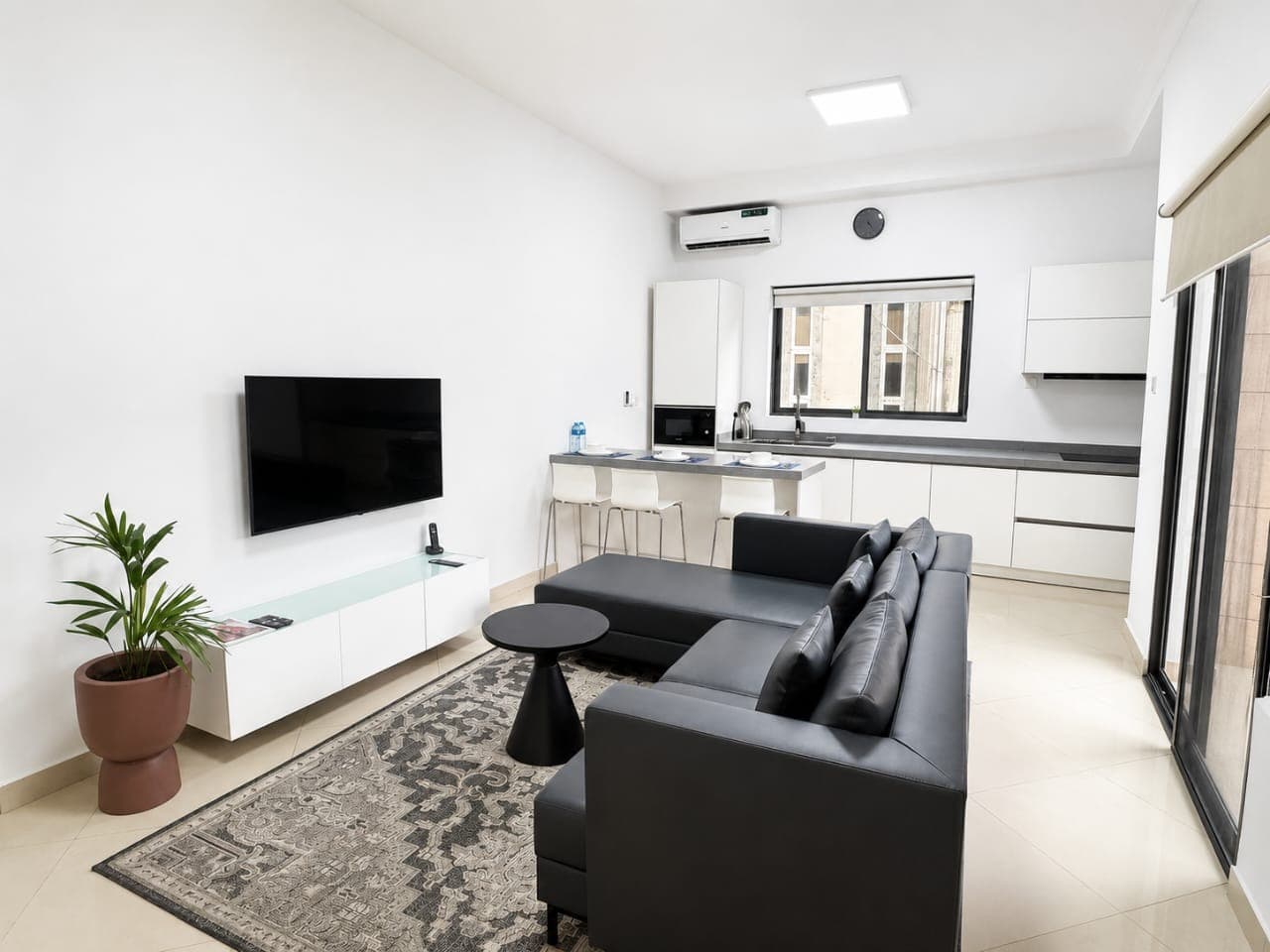 2-Bedroom Luxury Suite | Premium Comfort & Style - Image 3
