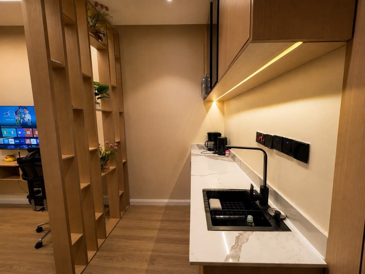 New Elegant Studio Apartment Unit - Image 5