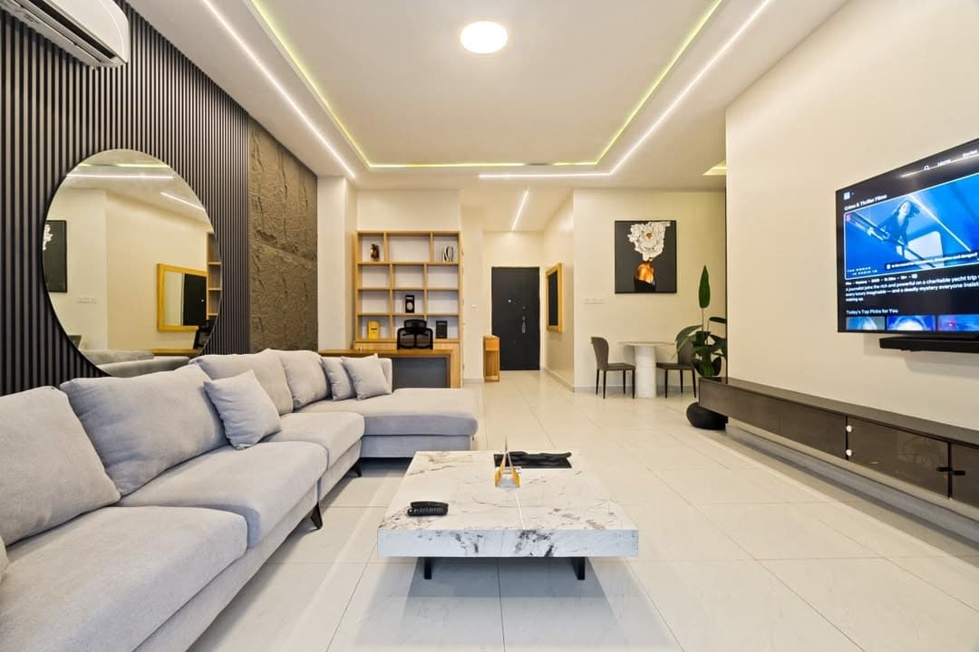Zuma Tan Luxury 1-Bedroom Apartment with Swimming Pool