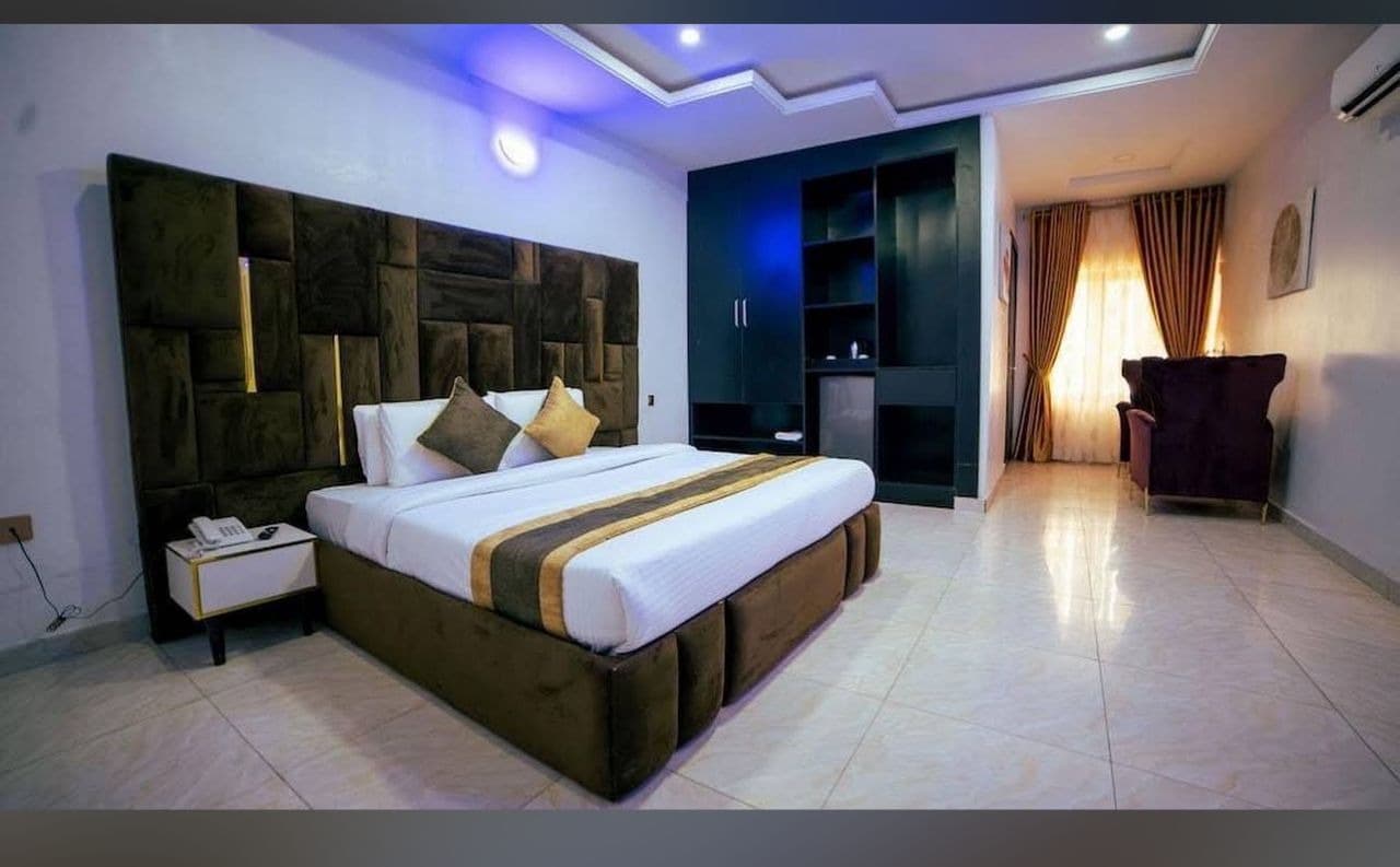 Luxury Studio Apartment in Ajah - Image 2