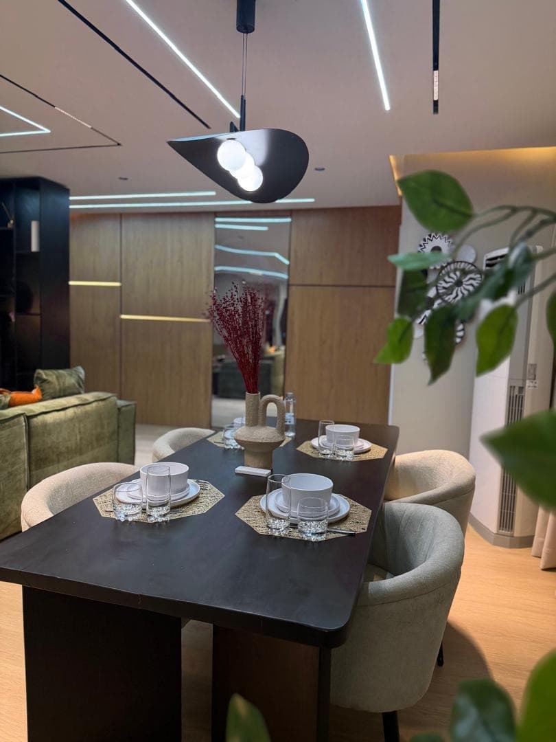 Fully Equipped 2-Bedroom En-Suite Short-Let - Image 5