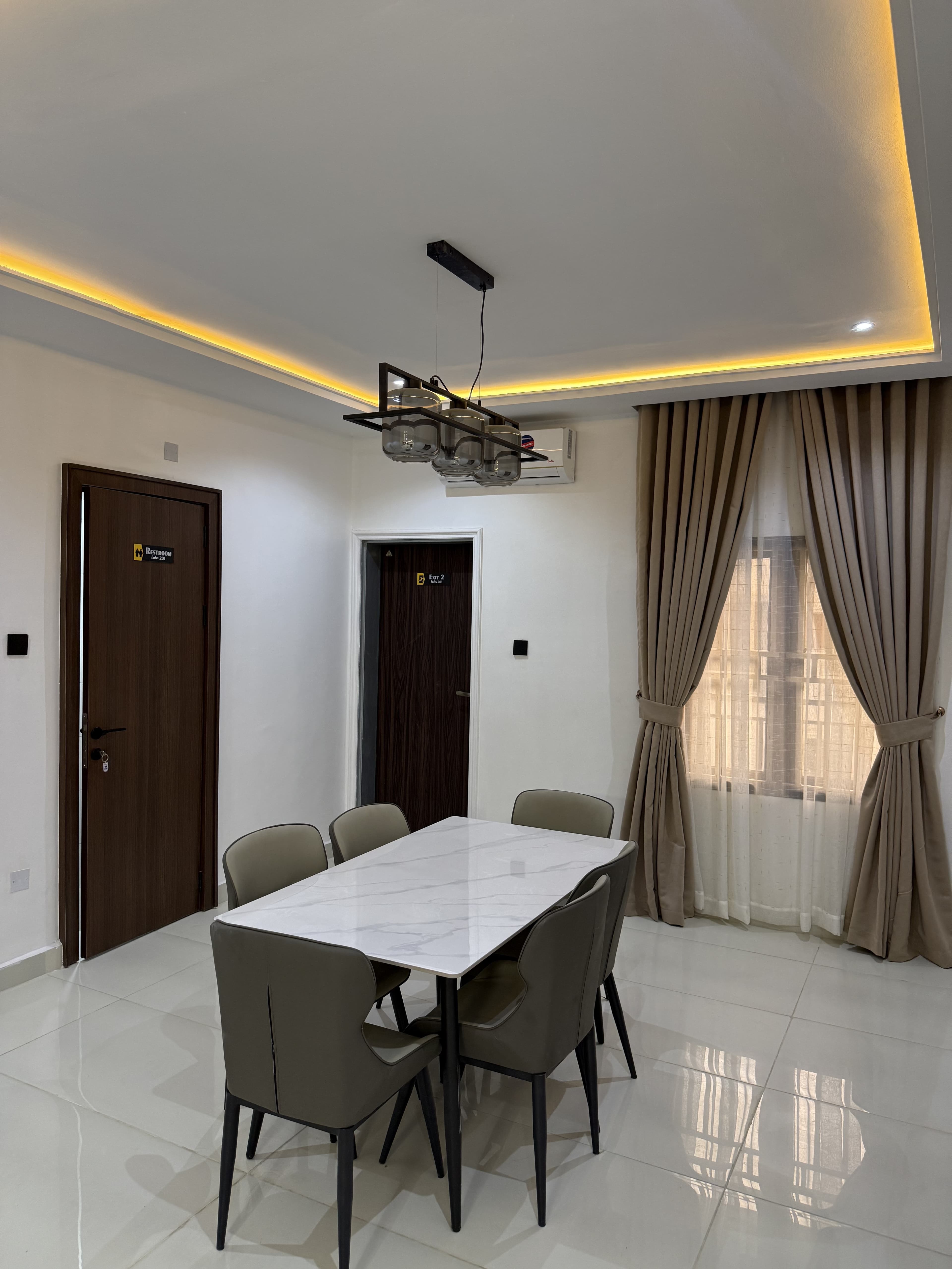 Euler 3-Bedroom Apartment - Image 2