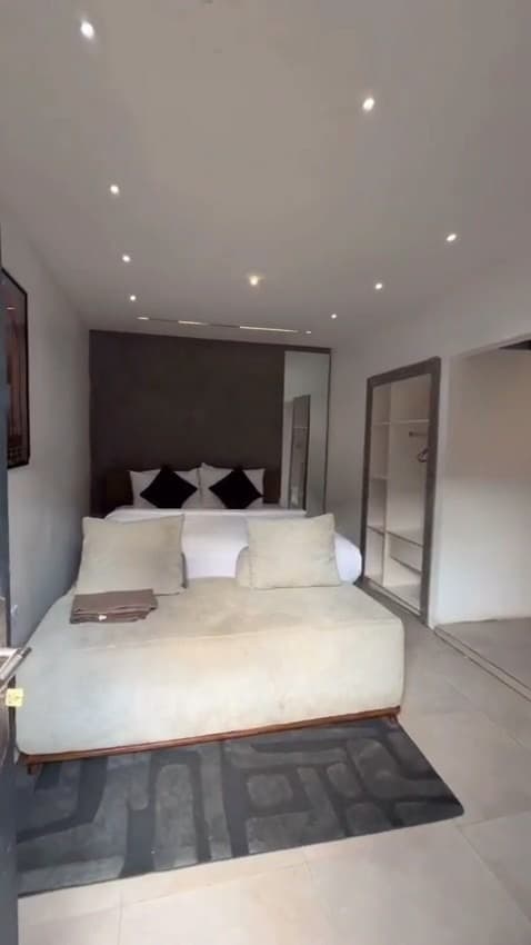 Nest and Heaven Superior Studio Apartment - Image 3
