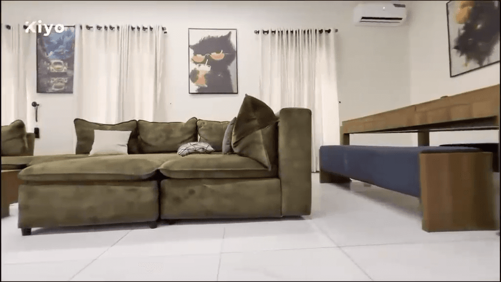 The Velvet Haven - Two Bedroom Luxury Escape - Image 5