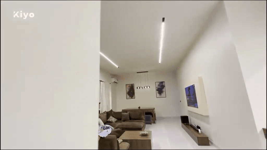The Velvet Haven - Two Bedroom Luxury Escape - Image 2