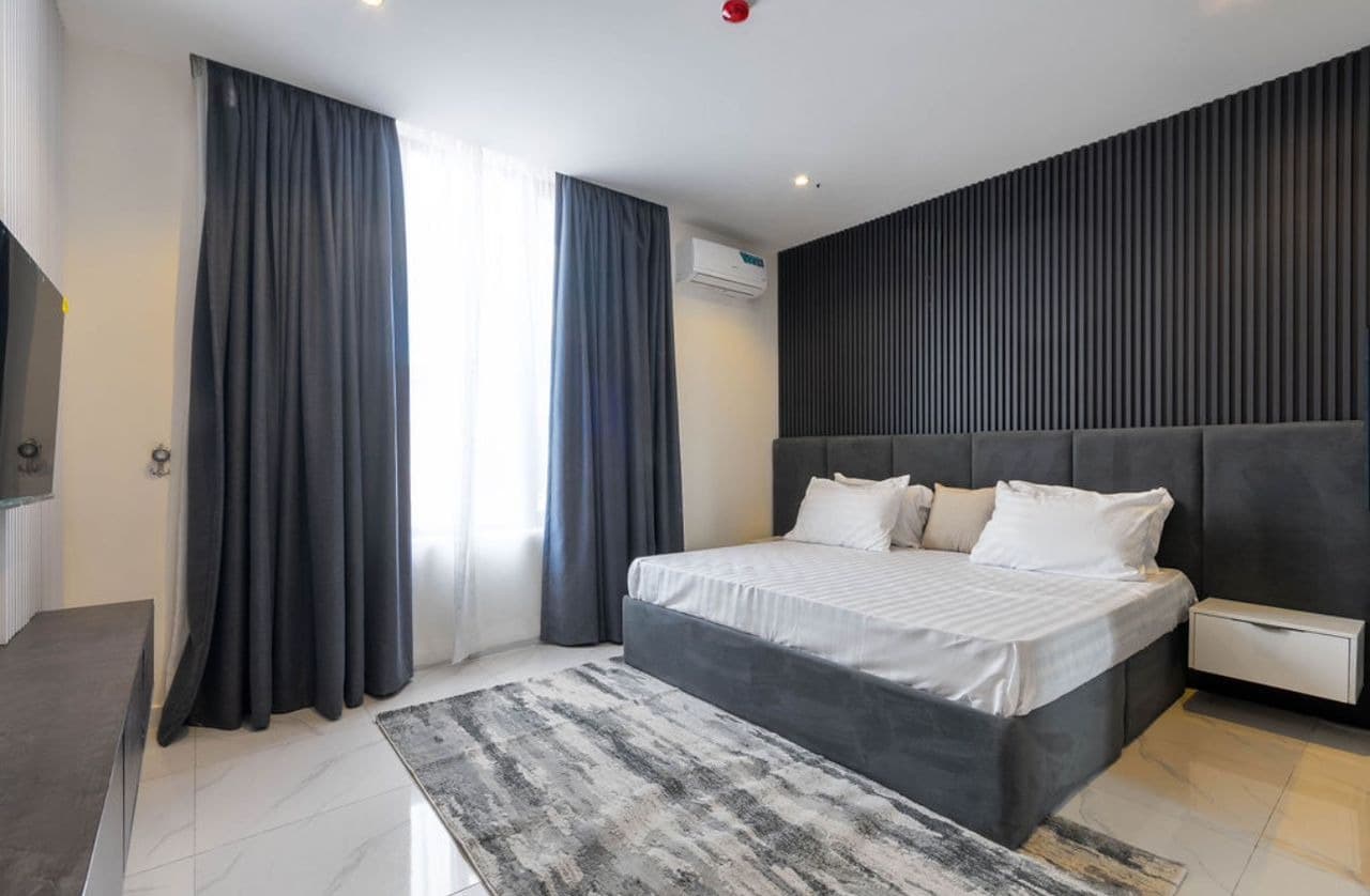 The Omini Apartments Luxury 2-Bedroom Urban Retreat - Image 3