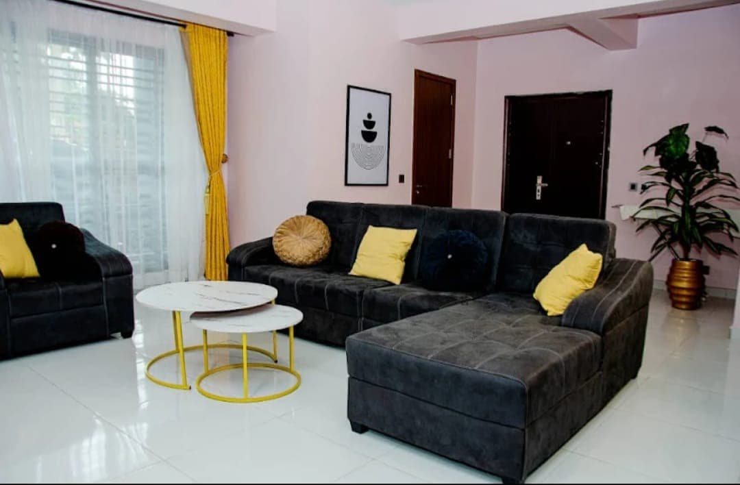 Beautiful 2-Bedroom Retreat with Modern Comforts