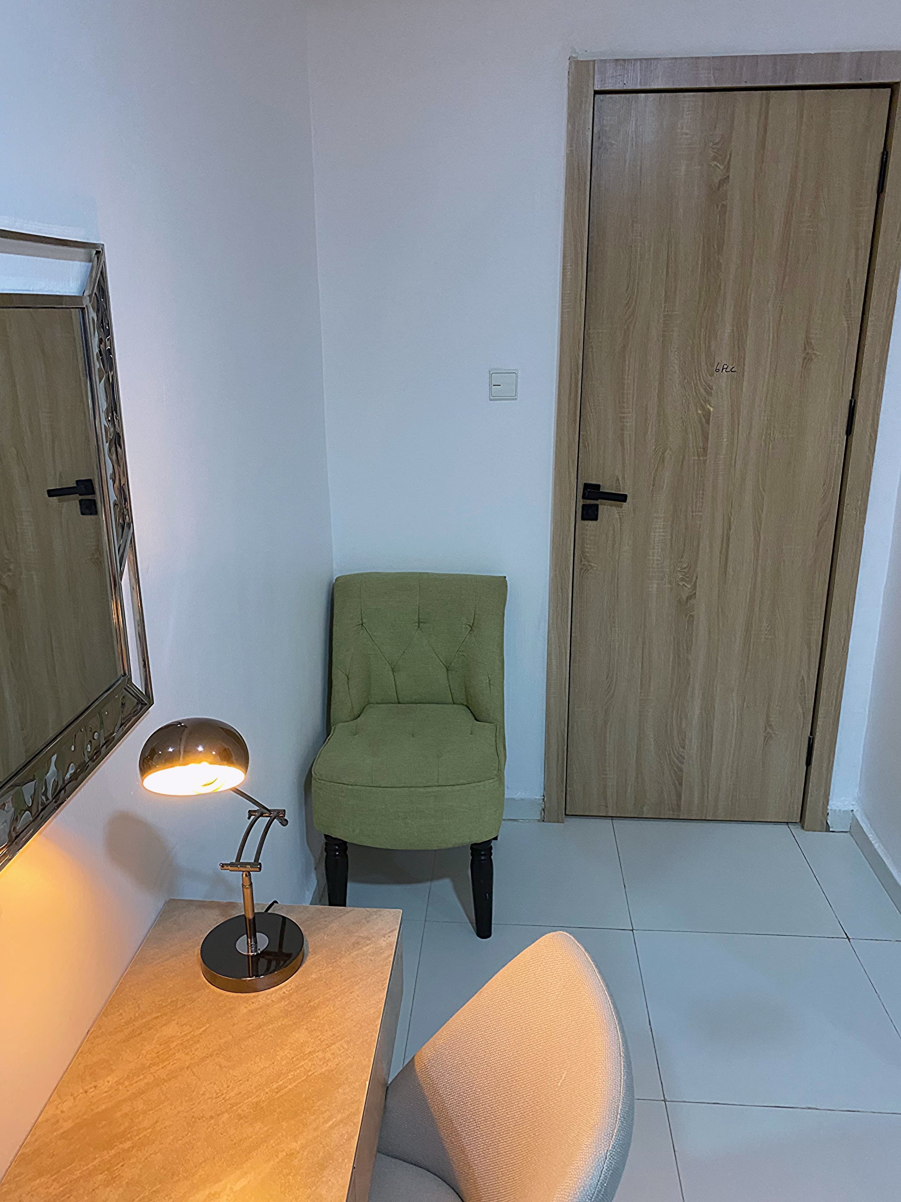 Modern 2-Bedroom Luxury Apartment in Ikoyi - Image 2