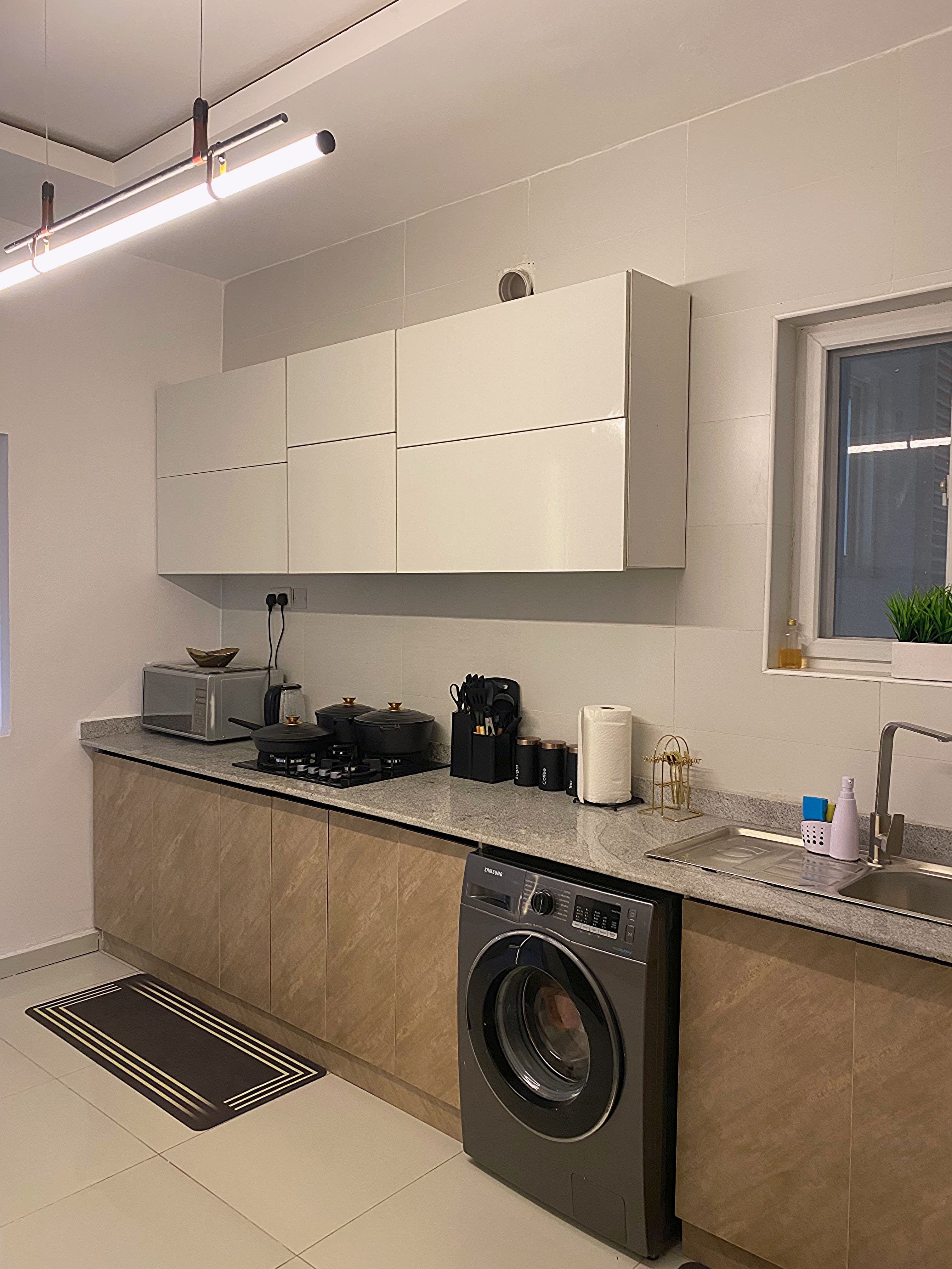Modern 2-Bedroom Luxury Apartment in Ikoyi - Image 4