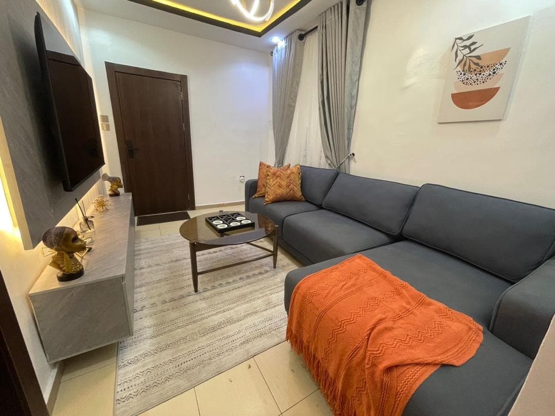 4 Bedroom Terrace Duplex - Image 2