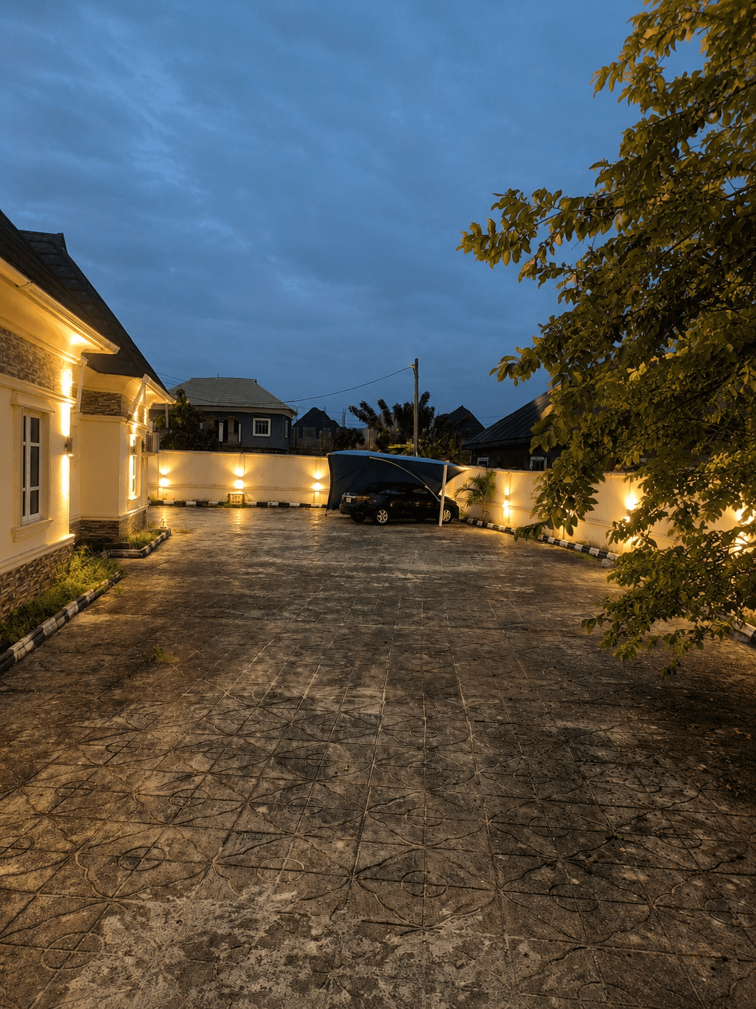 Luxury 2-Bedroom Apartment Owerri - Image 5