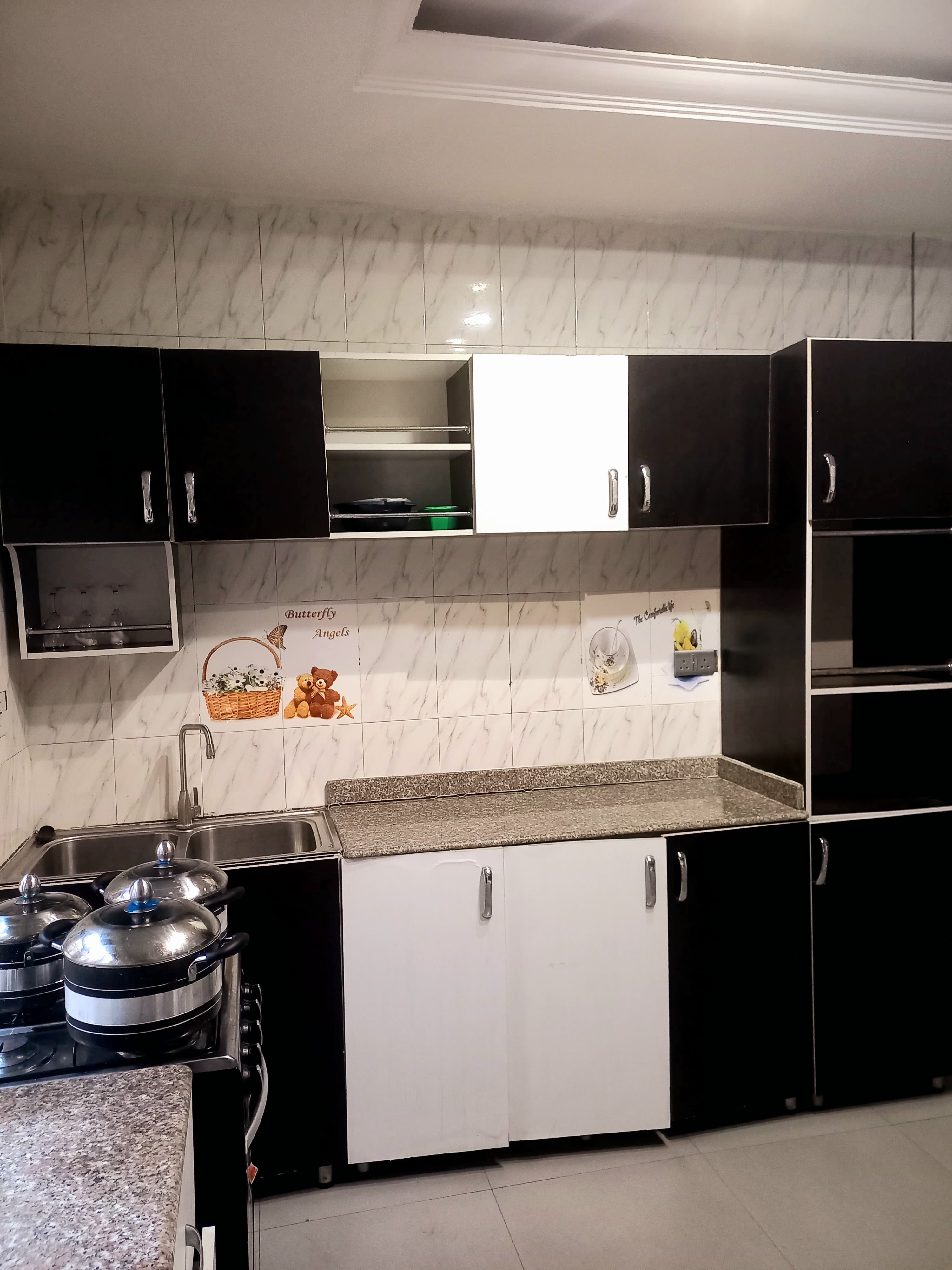 Luxury 2-Bedroom Apartment Owerri - Image 2
