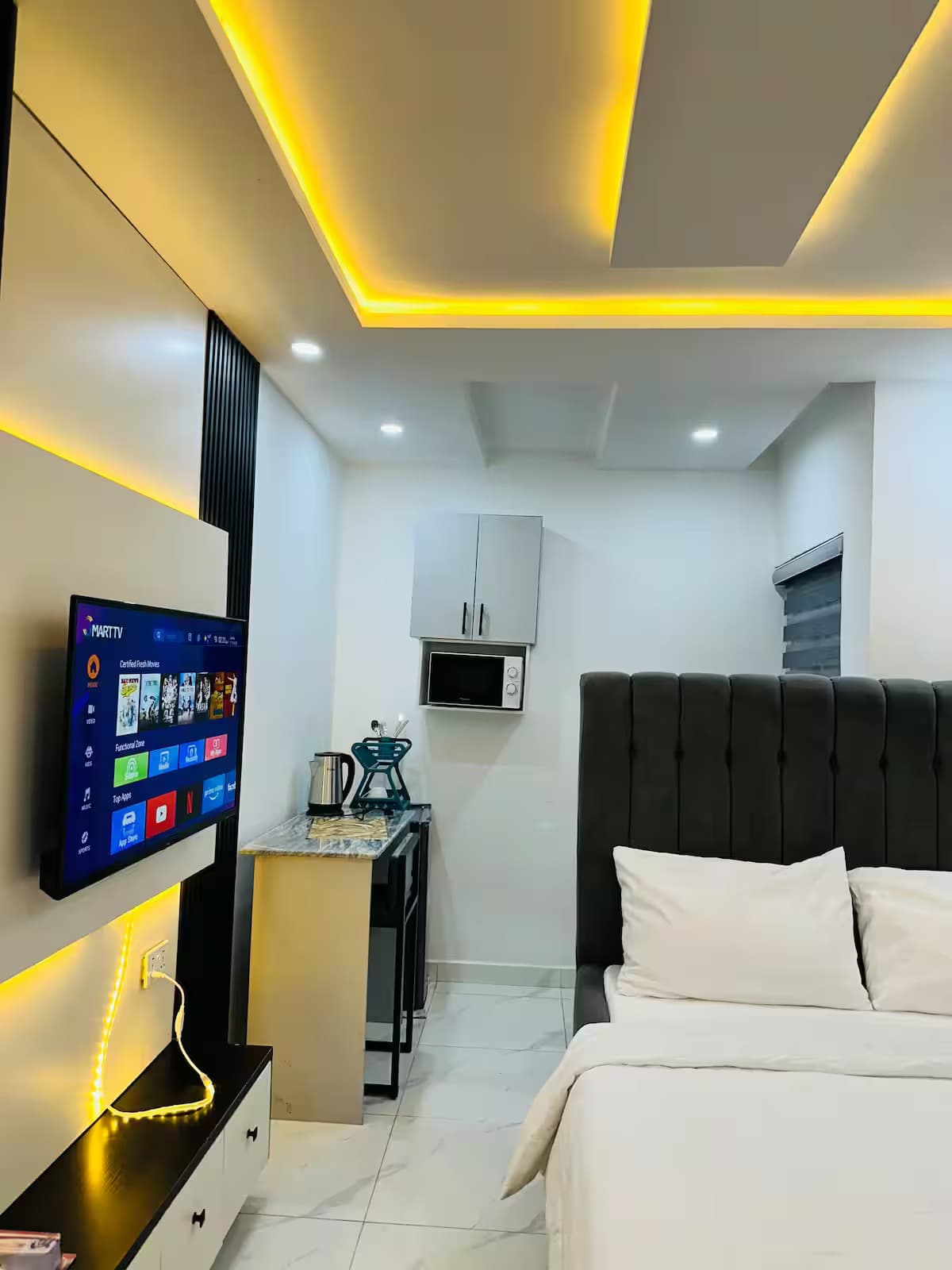The Lekki Hideaway Sa7 - Stylish Studio Retreat in Lekki Phase 1 - Unit 16 - Image 2
