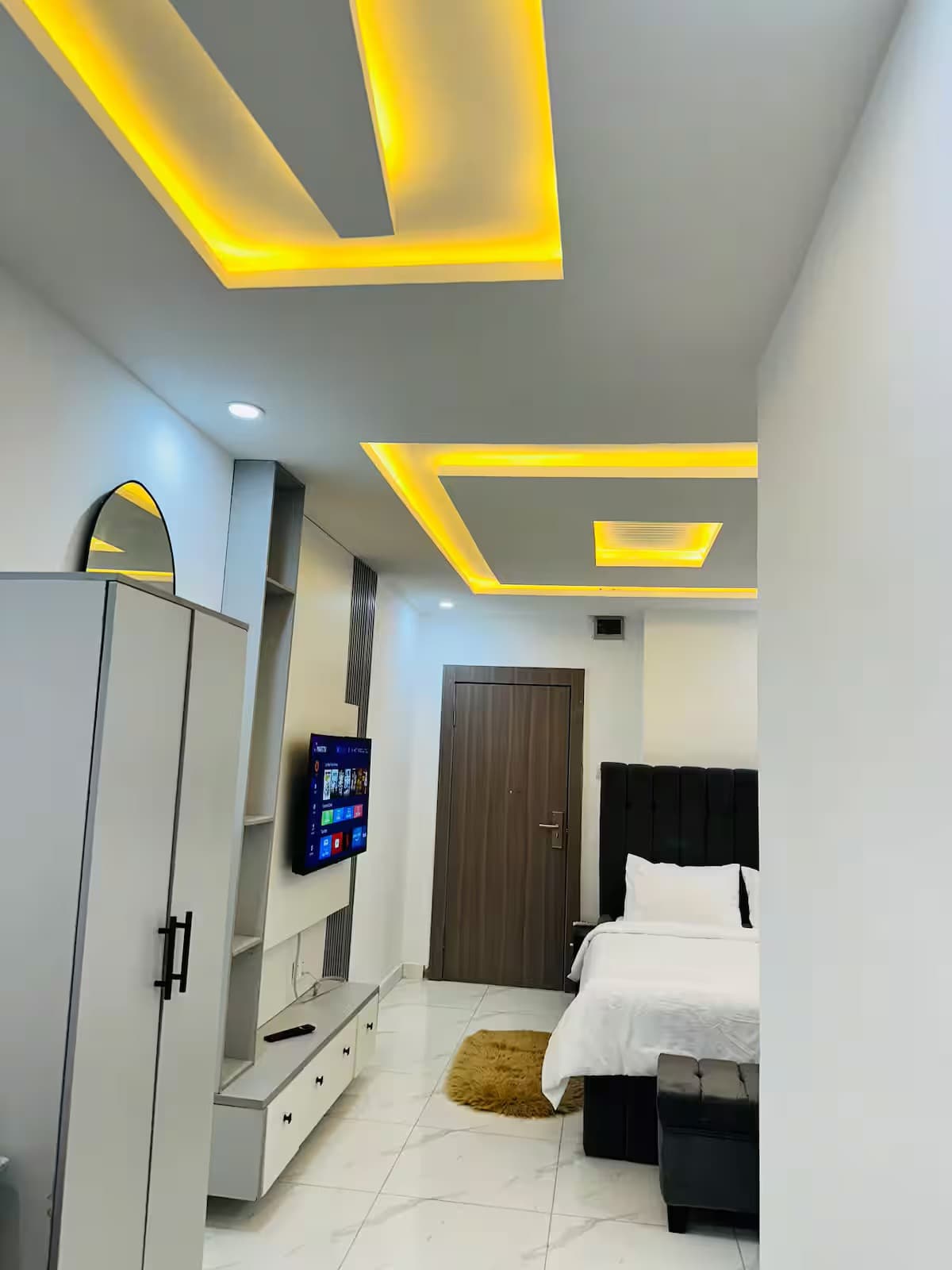 The Lekki Hideaway Sa6 - Stylish Studio Retreat in Lekki Phase 1 - Unit 17 - Image 3