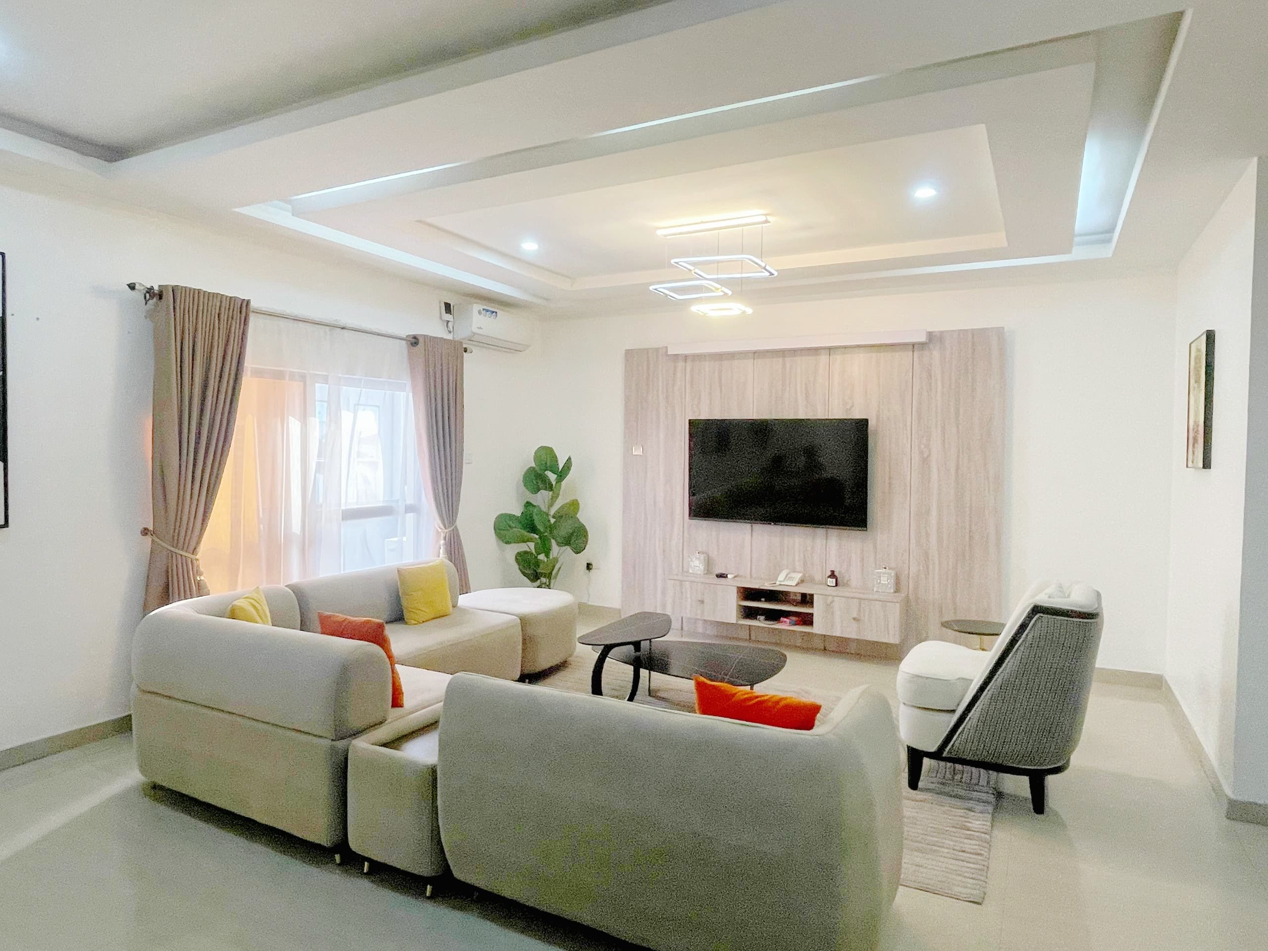 Vakaton Gemmes Sunstone 2-Bedroom Apartment - Unit 4