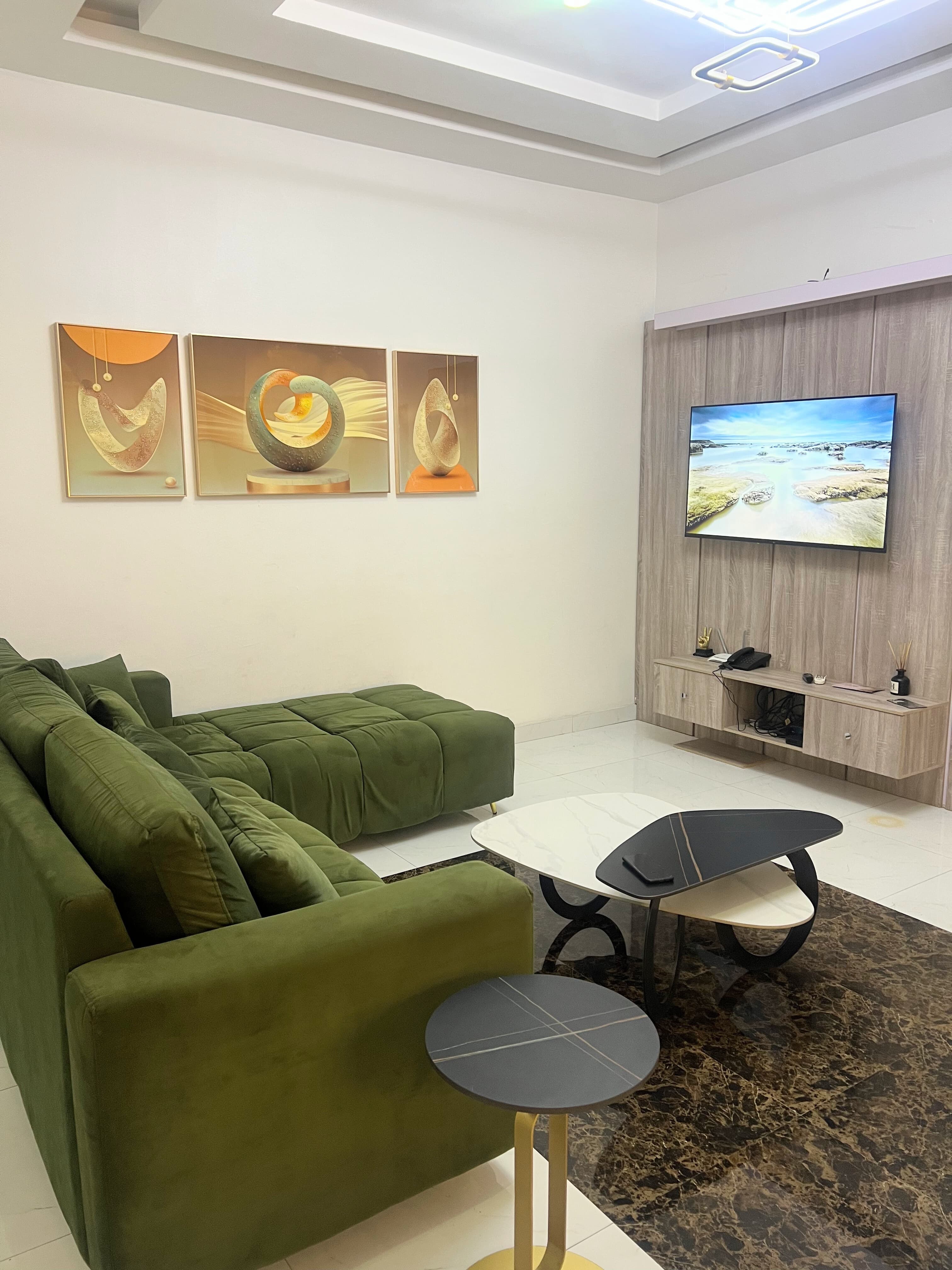 Vakaton Gemmes Ruby 2-Bedroom Apartment - Unit 5