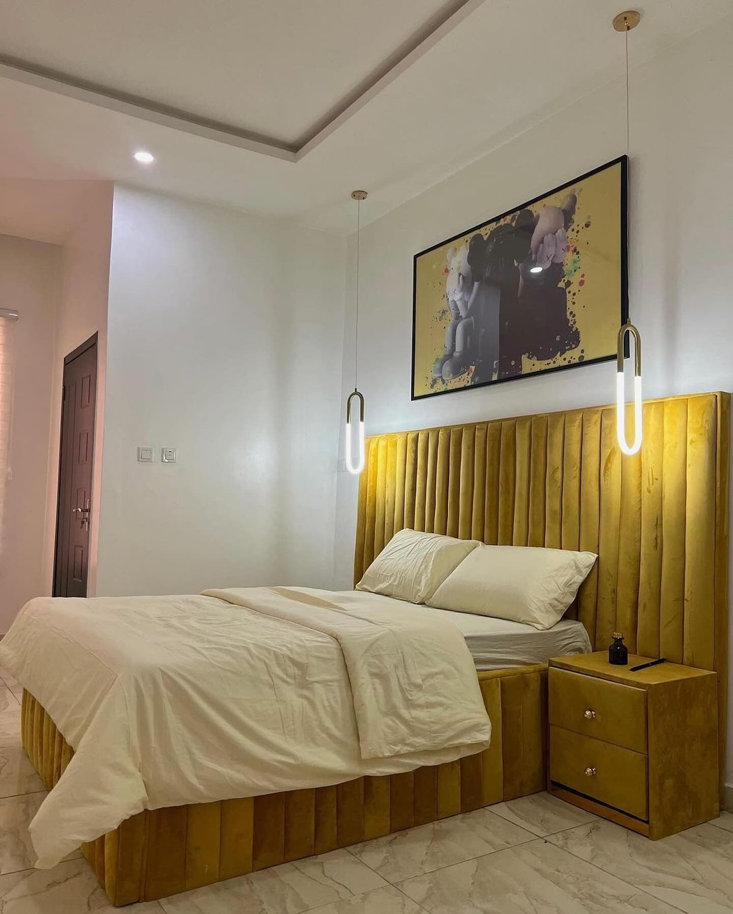 Cozzy 4 Bedroom Apartment - Image 5