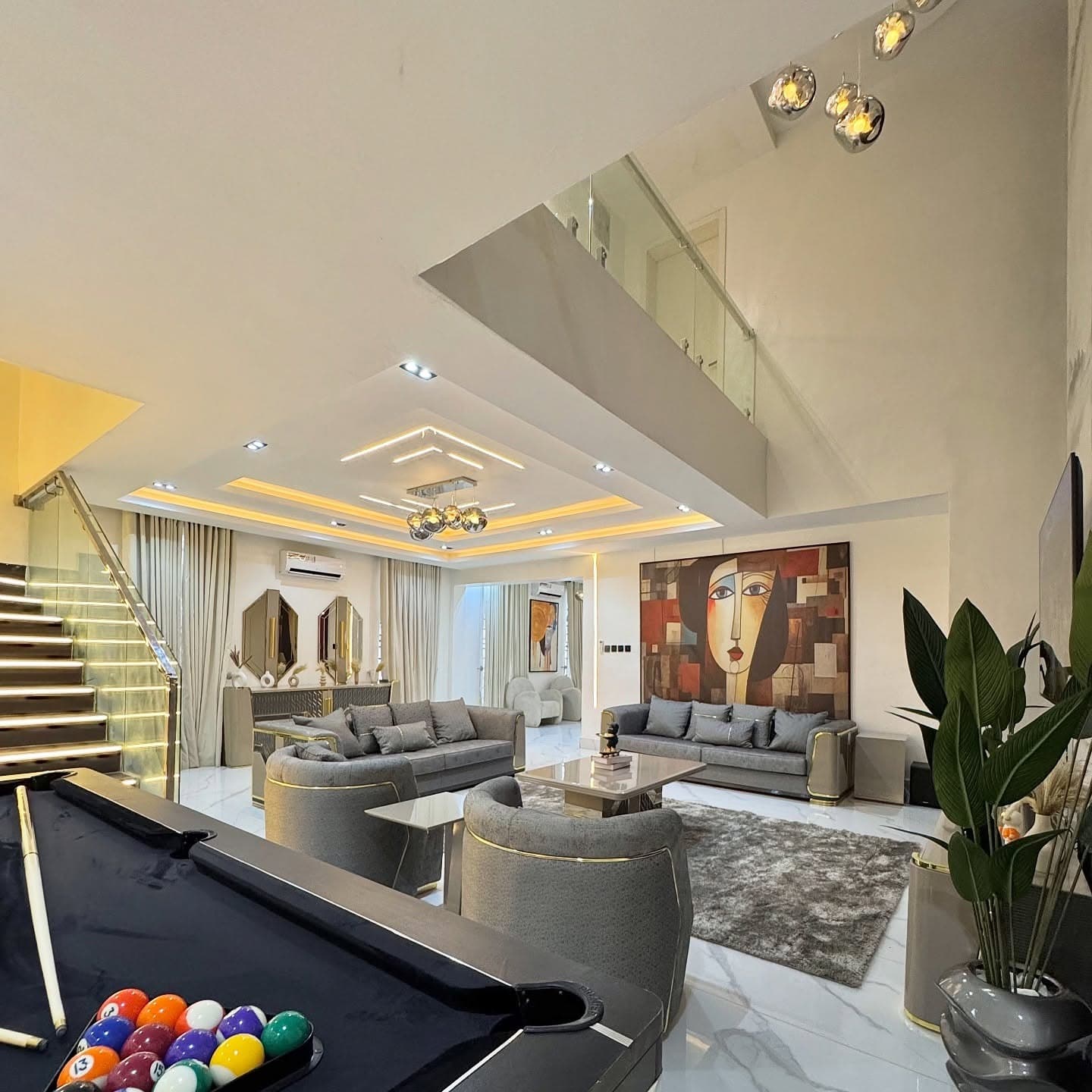 Prime Elite 6 Bedroom Apartment