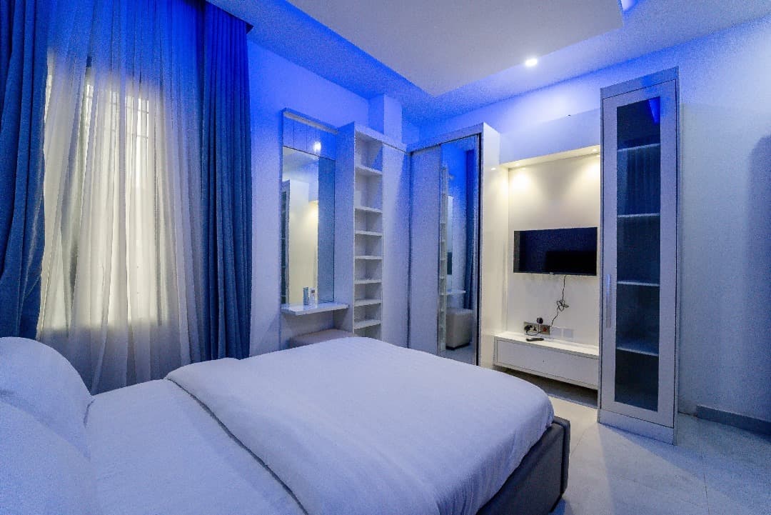 Luxury 5-Bedroom Executive Residence in Lekki - Unit 2 - Image 5