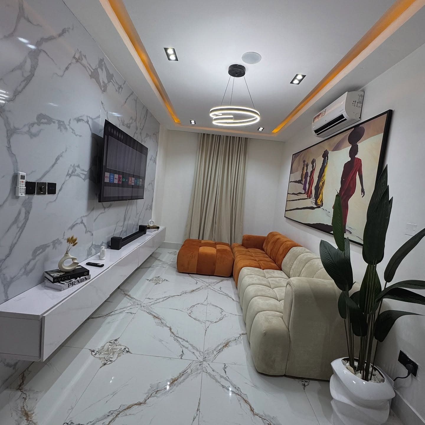 Platinumacy Elite 6-Bedroom Apartment