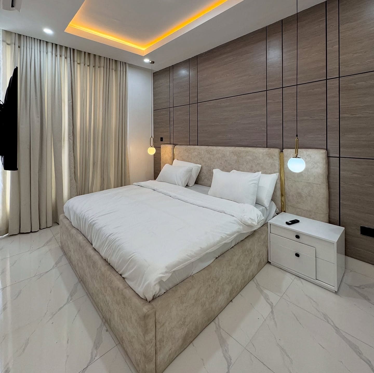 Platinumacy Elite 6-Bedroom Apartment - Image 5
