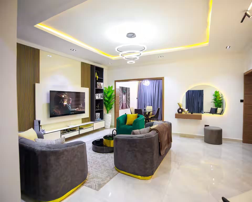 Grandlux 2-Bedroom Apartment
