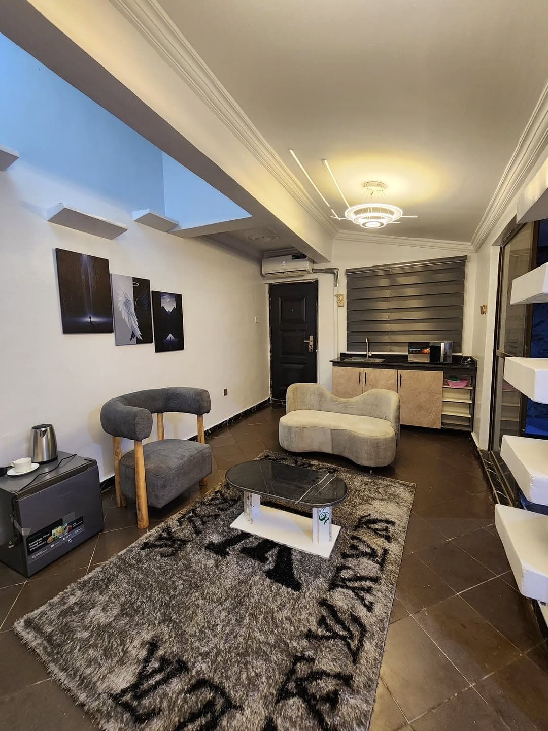 4 Bedroom Apartment - Image 4