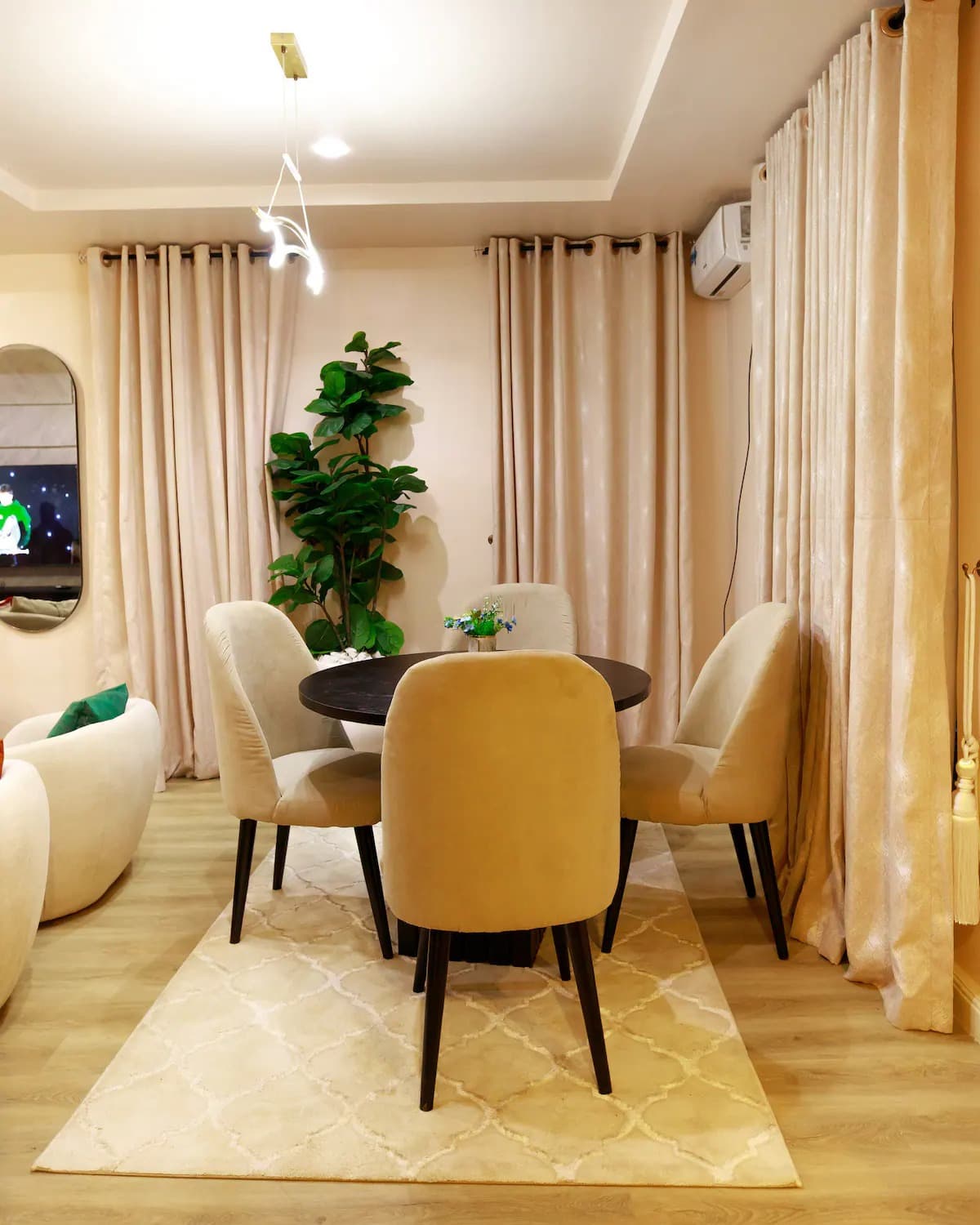 Grandlux One Bedroom Apartments in Katampe - Image 5
