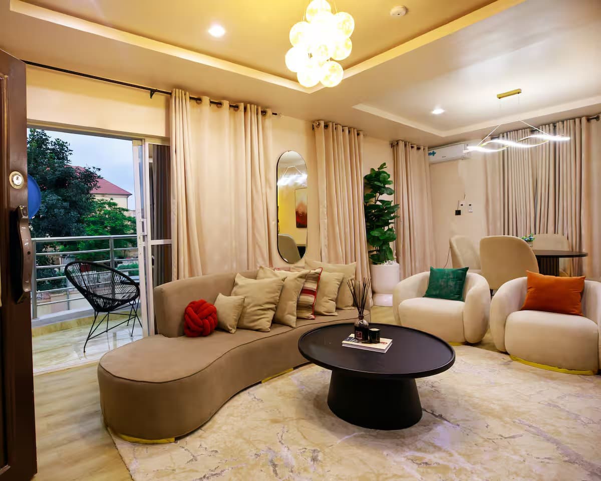 Grandlux One Bedroom Apartments in Katampe - Image 2