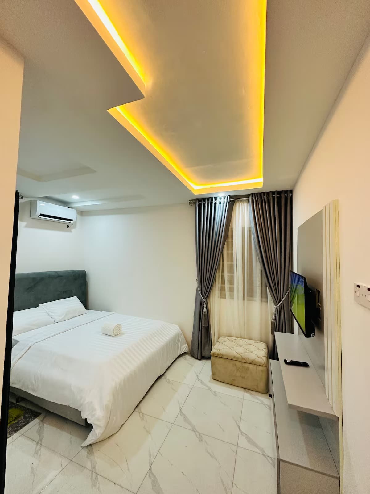 The Pearl Residence B2 - Elegant 1-Bedroom Hideaway - Image 5