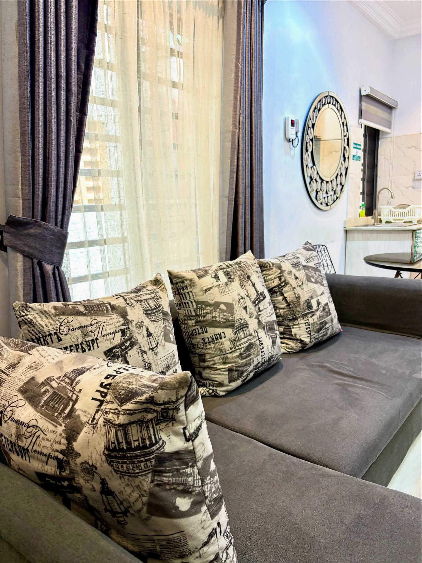 Scarve Studio 1-Bedroom Apartment - Unit 1