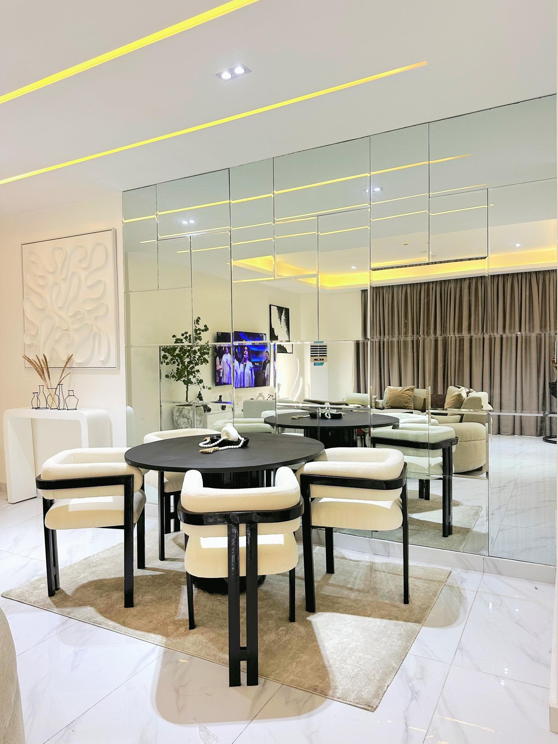 Maraboo Whitestone 2 Bedroom Apartment - Image 3