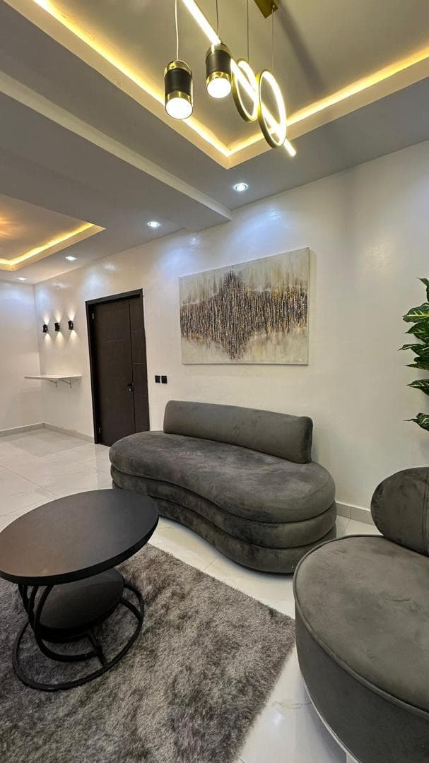Allybella 101 - Refined 1-Bedroom Retreat - Image 3
