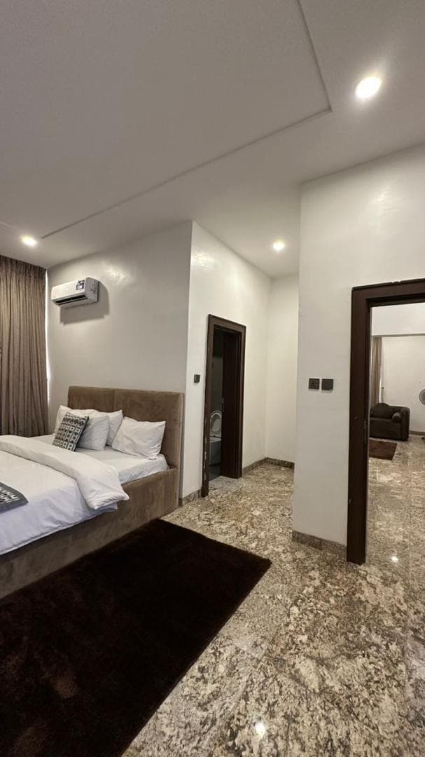 Mabushi 401 - Signature 1-Bedroom Retreat - Image 5