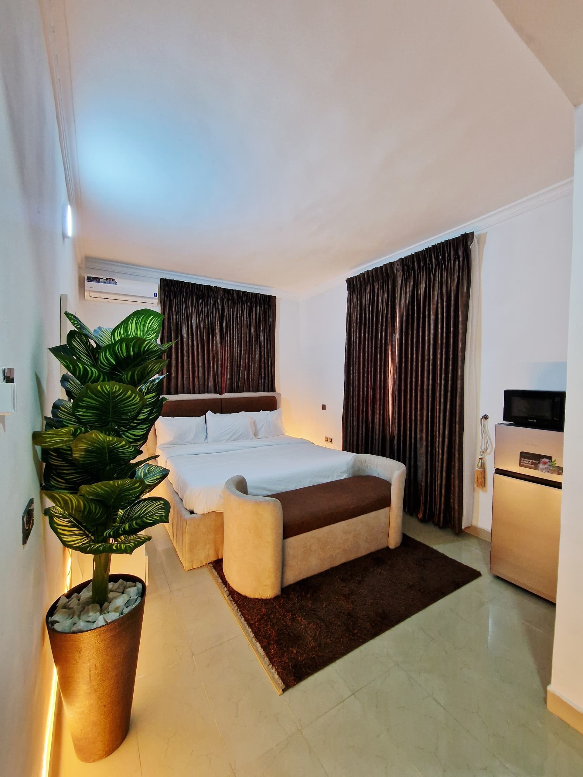 Holy Homes Garki Samthia 402 - 1 Bedroom Apartment - Image 3