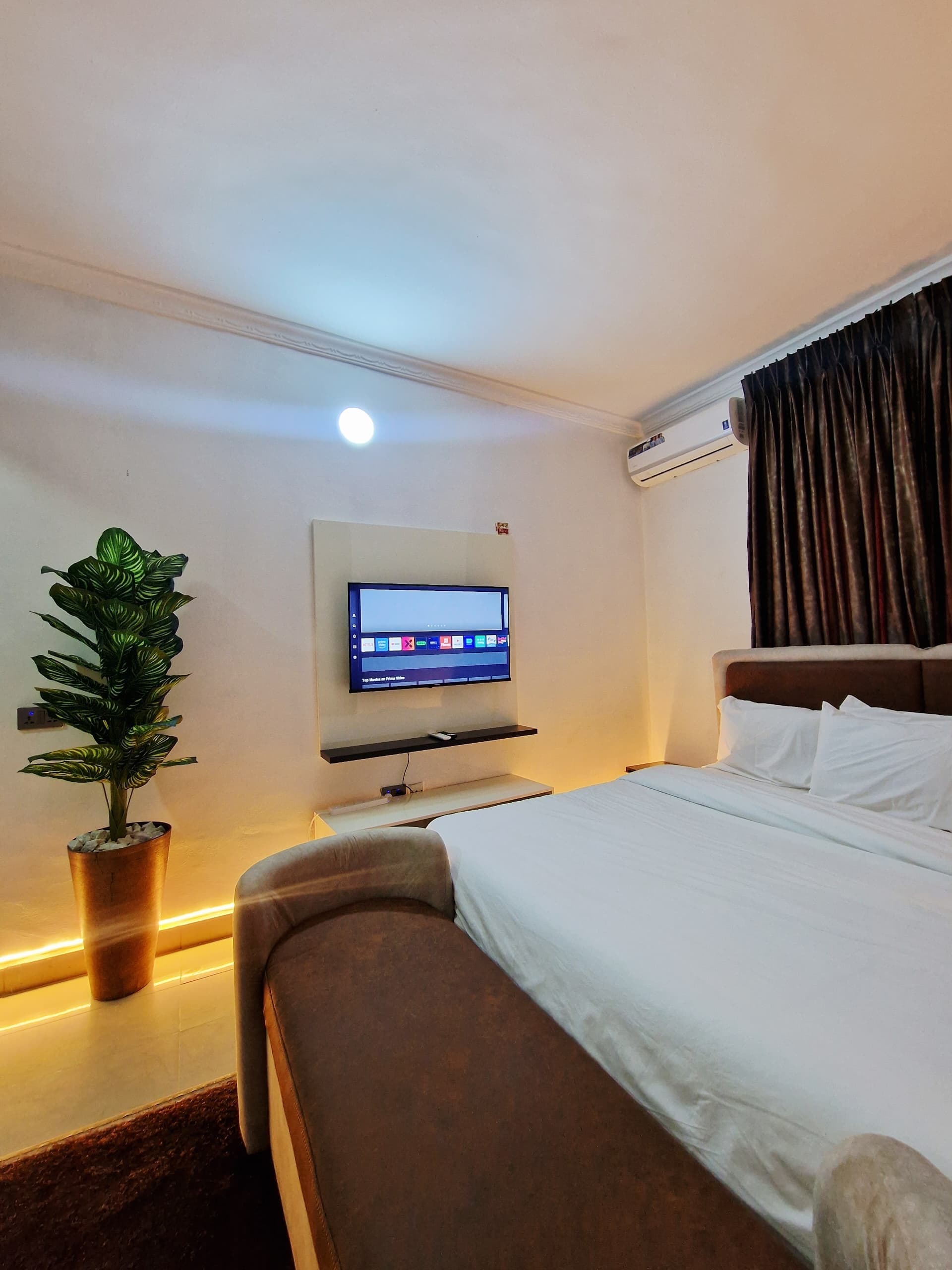 Holy Homes Garki Samthia 402 - 1 Bedroom Apartment - Image 2