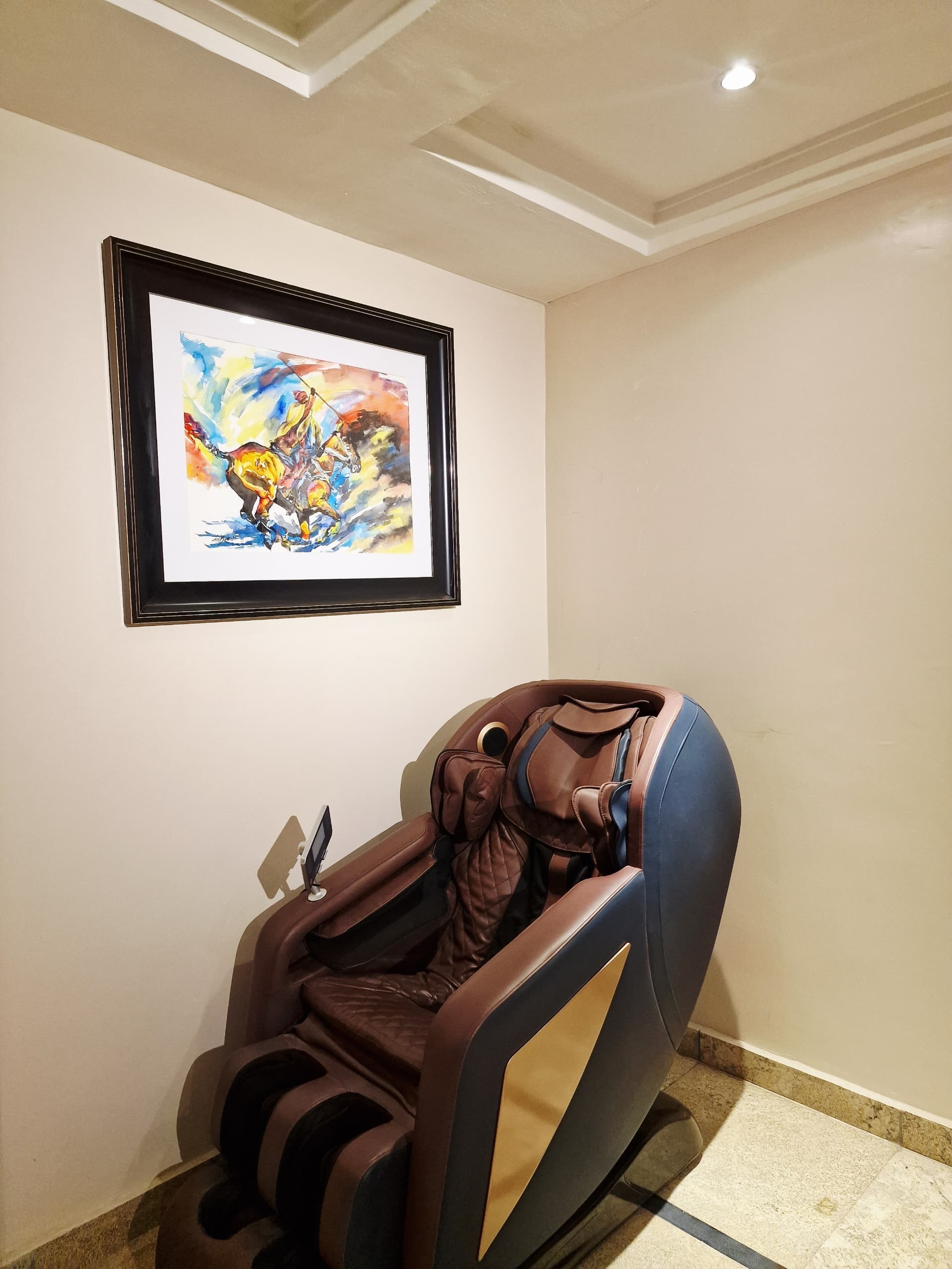 The Hoolio Haven - Refined 2-Bedroom Escape - Image 4