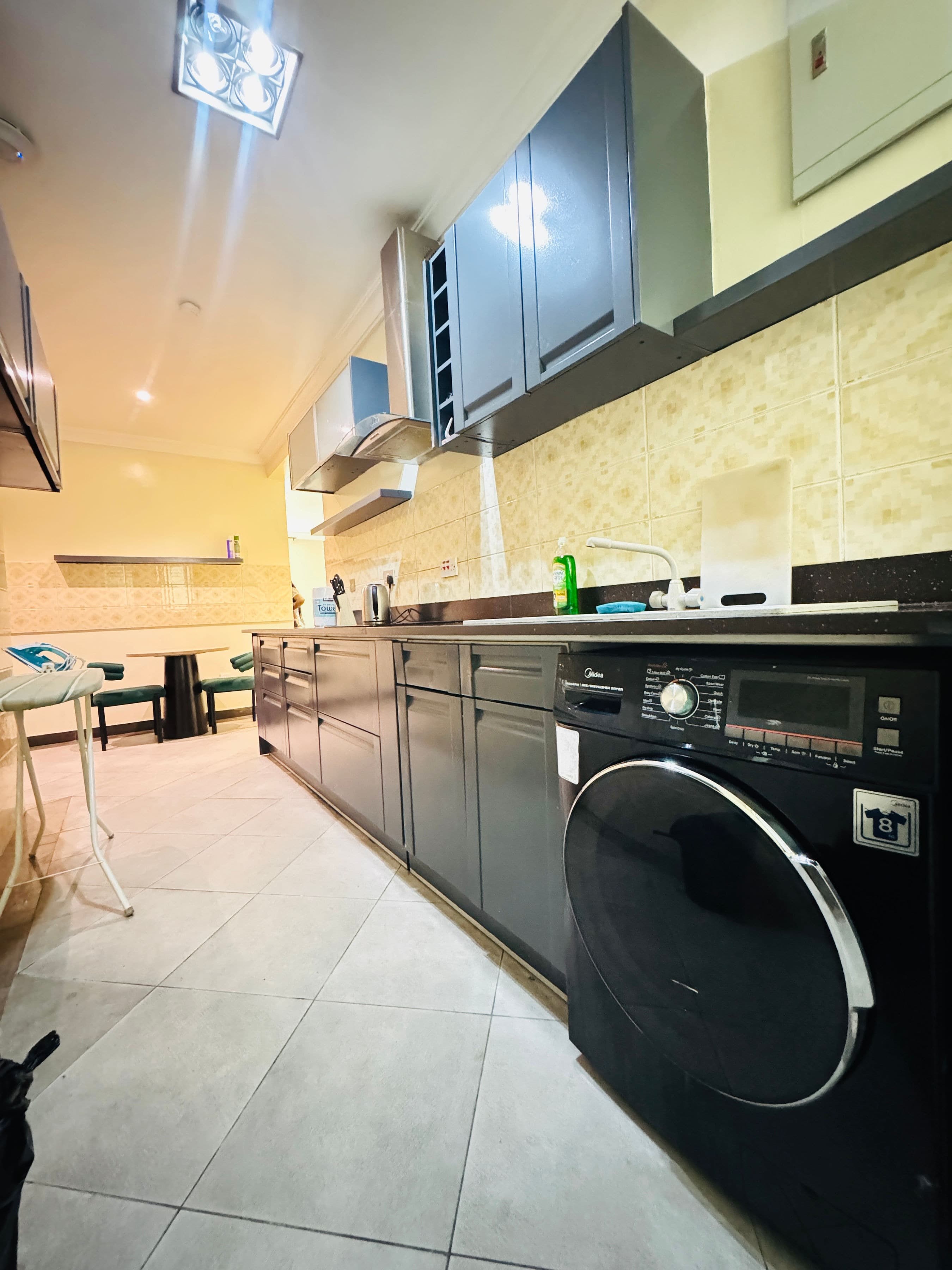 Sunflower Residence - Superior 1-Bedroom Apartment in Oniru - Unit 1 - Image 3