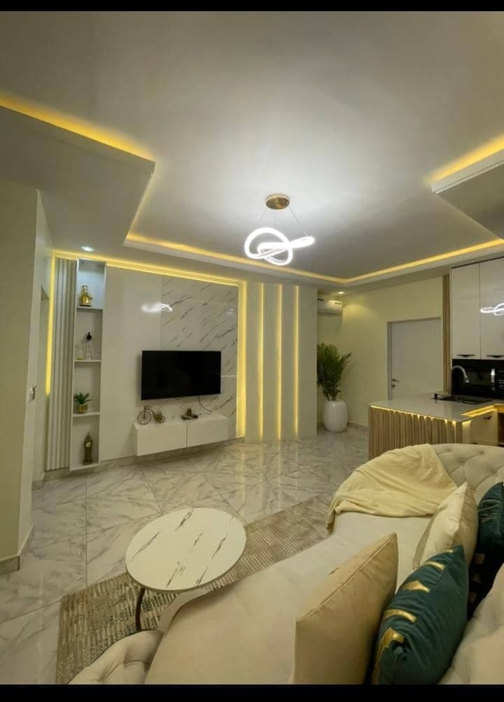 Kada Emerald 1-Bedroom Apartment with Office Space - Image 4