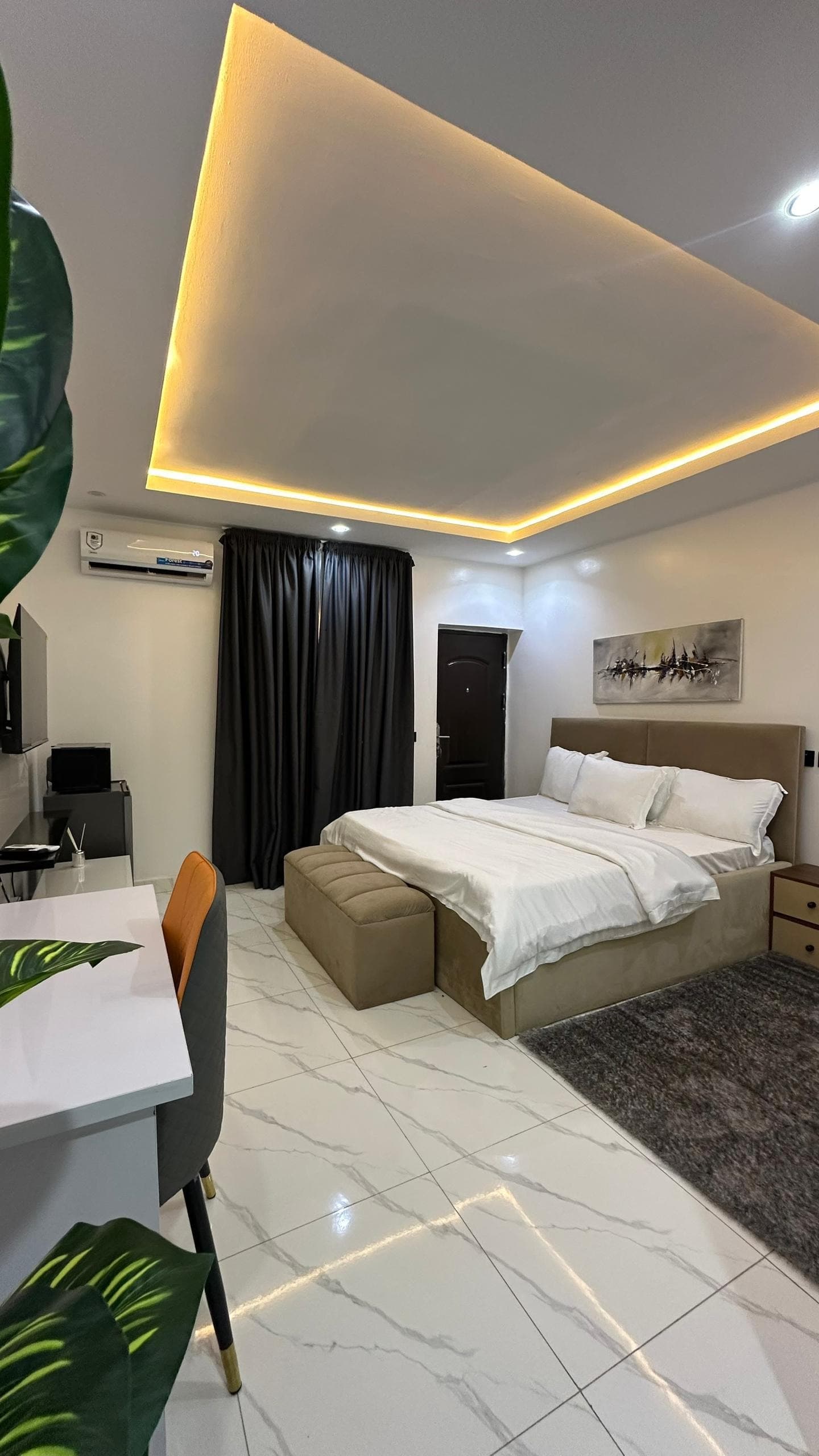 Holy Homes (Ally Bella) Unit 102 - Studio Apartment - Image 3