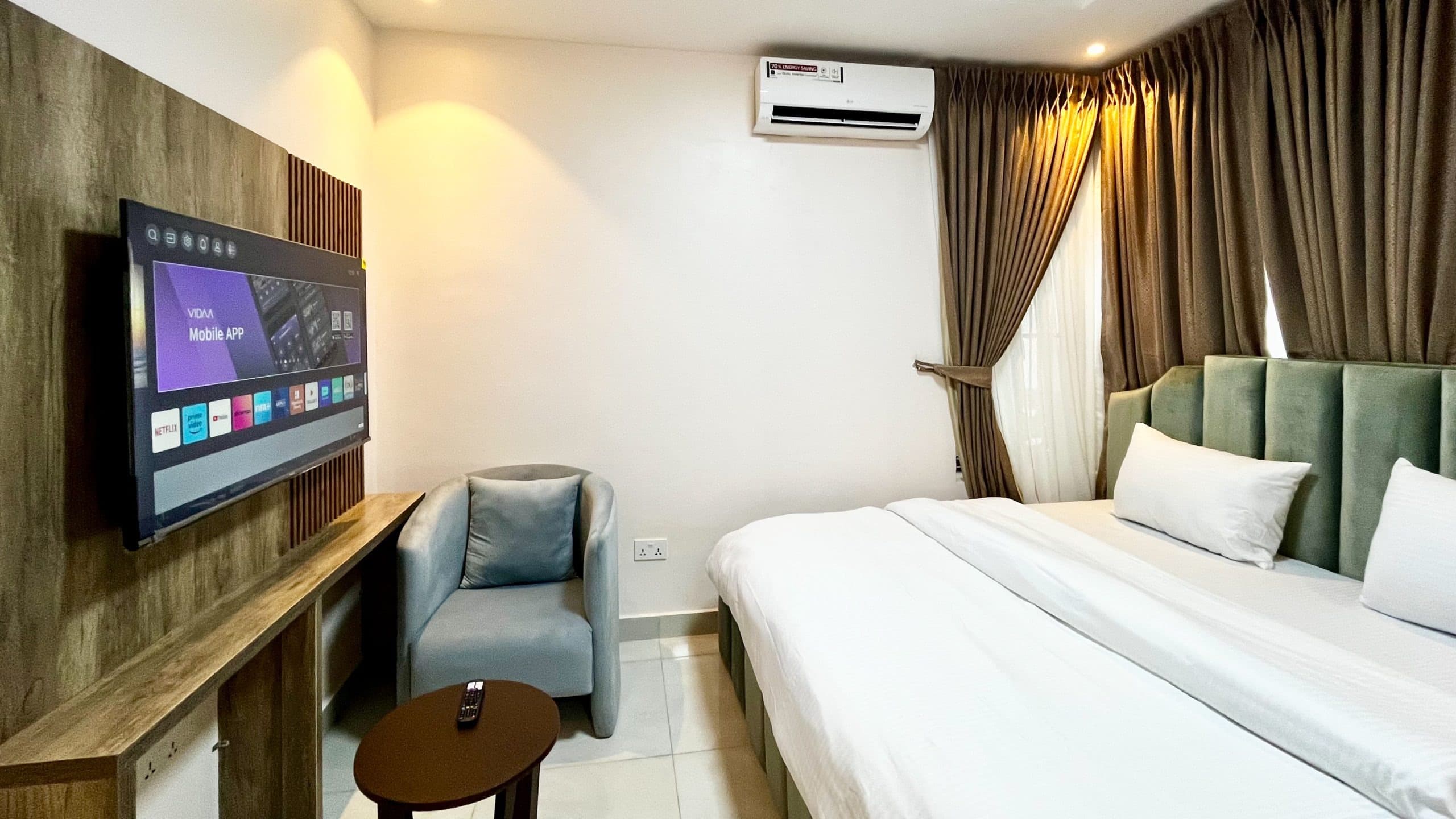 Platinum 3-Bedroom Apartment - Image 4