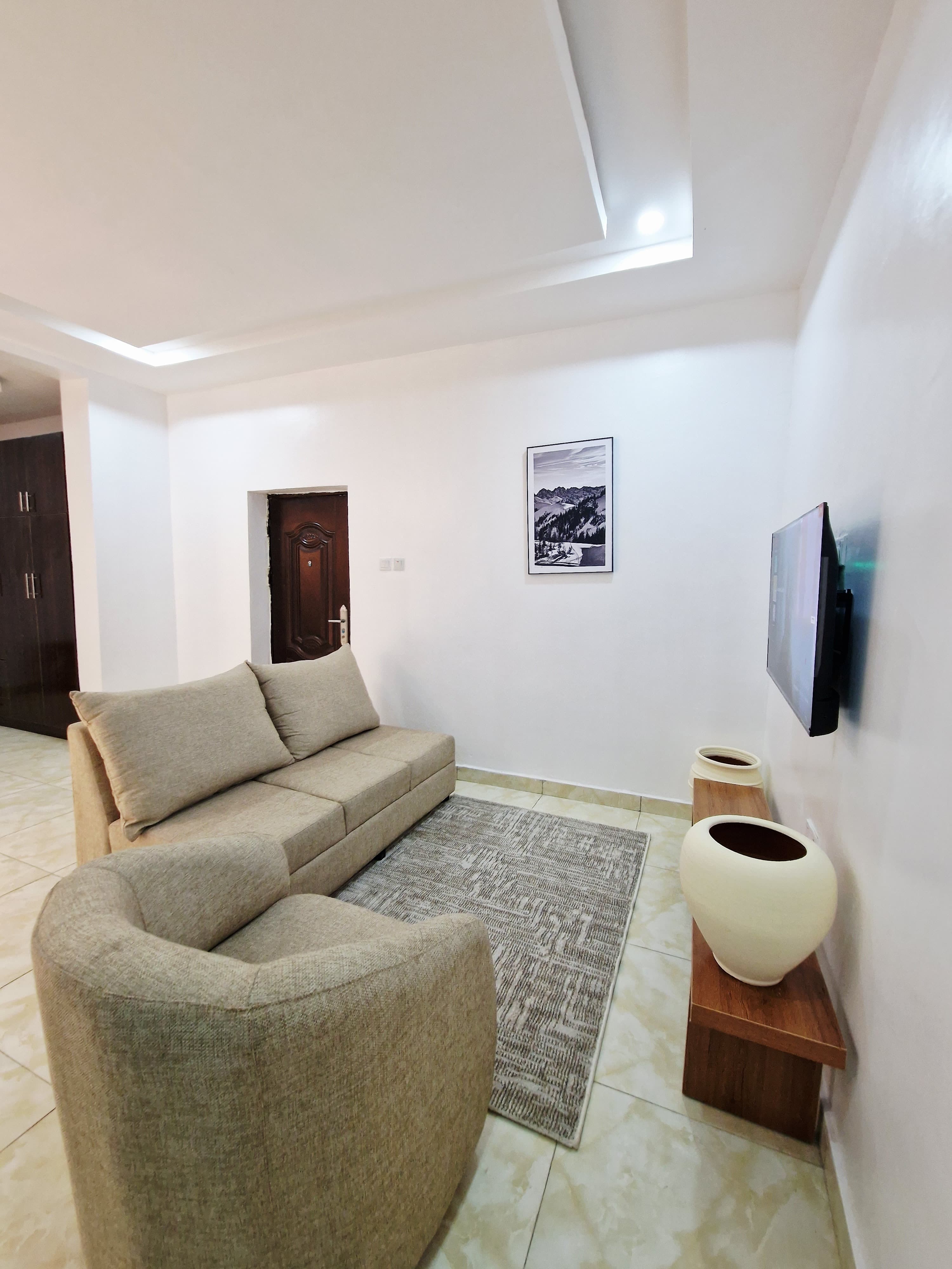 Grover Gwarinpa Studio Apartment