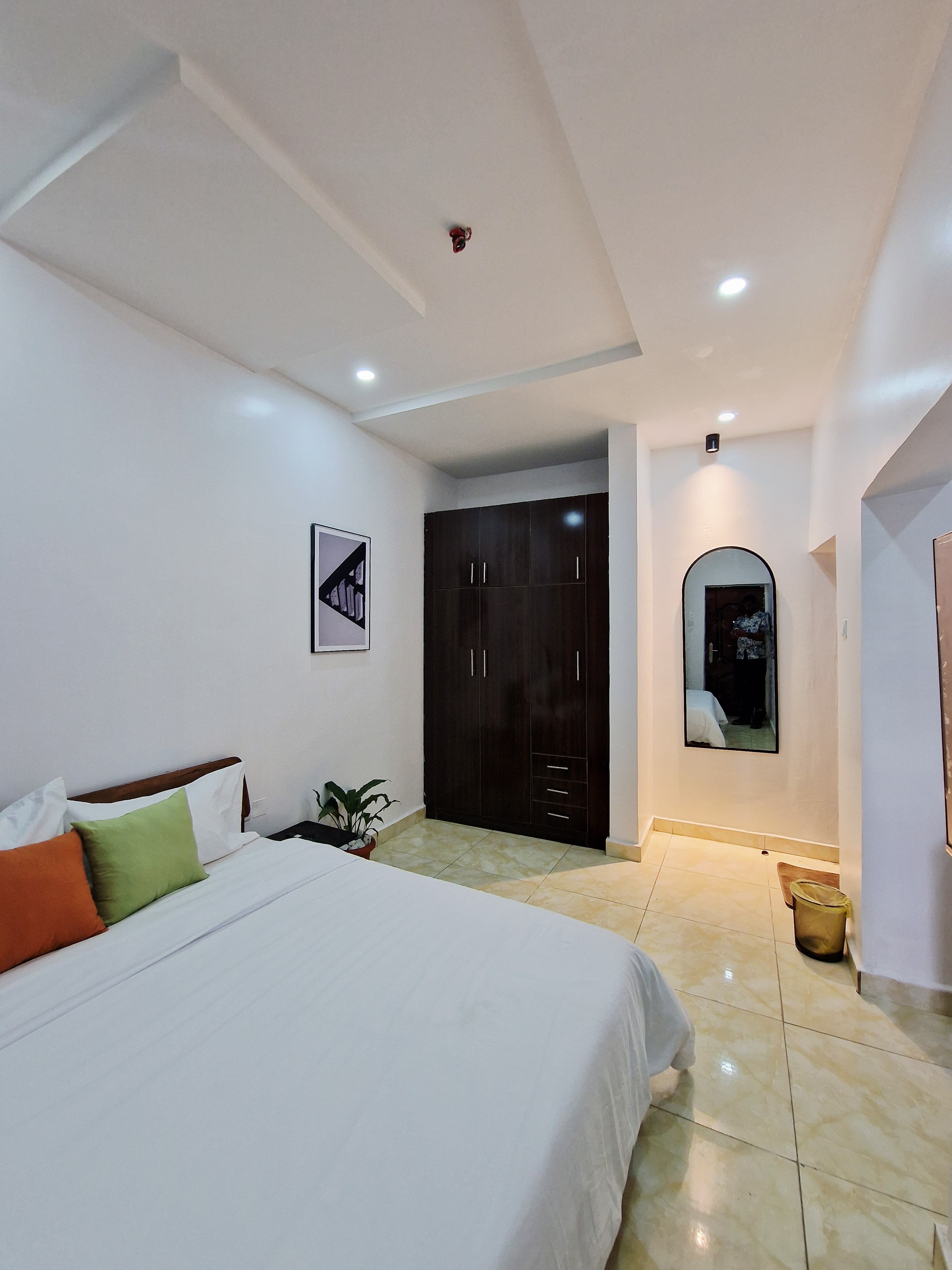 Lere Gwarinpa Studio Apaartment - Image 2